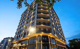 Gori Apartments
